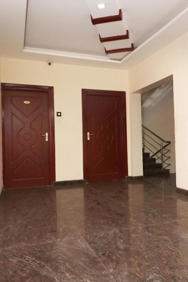 E S Residency Hotel Theni Ngoại thất bức ảnh